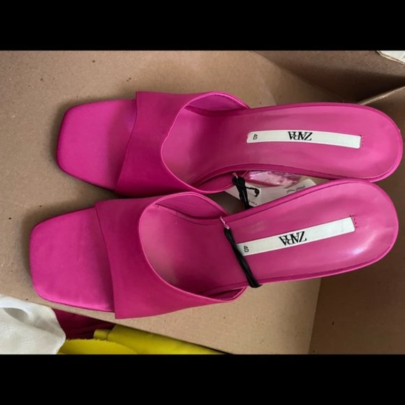 ZARA Heeled Sandals Fuchsia - Picture 6 of 6